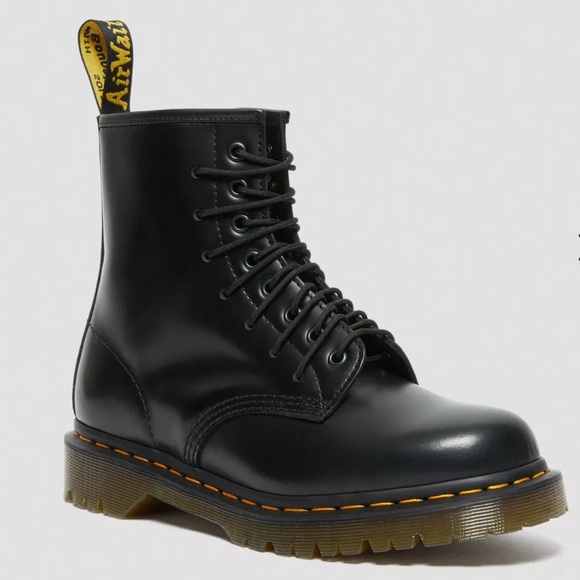 New 1460 EXTREME LACE LEATHER BOOTS SMOOTH LEATHER SIZE 9